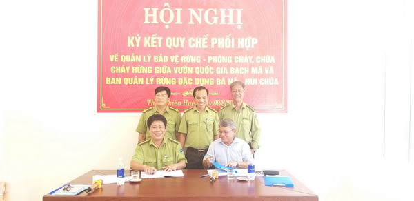 Vườn quốc gia Bạch Mã và Ban quản lý rừng đặc dụng Bà Nà – Núi Chúa tổ chức Hội nghị kí kết Quy chế phối hợp về quản lý bảo vệ rừng và phòng cháy chữa cháy rừng